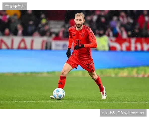拜仁慕尼黑转会目标明确，寻求引进顶级即战力以巩固阵容。
